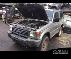 Mitsubishi pajero 1998