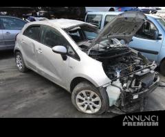 Kia rio 2012