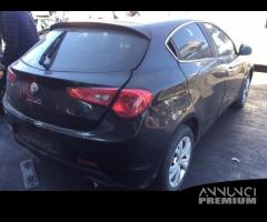 Alfa romeo giulietta 2011 - 4