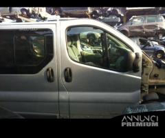 Renault trafic 2003 - 2