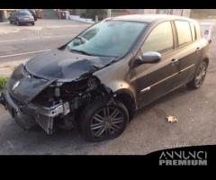 Renault clio 2011