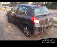 Renault clio 2011