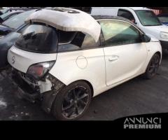 Opel adam 2014