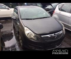 Opel corsa d 2011 - 1