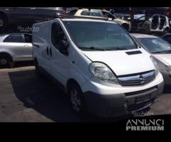 Opel vivaro 2012