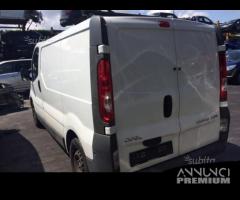 Opel vivaro 2012