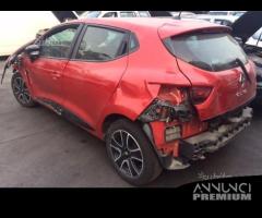 Renault clio 2012 - 4