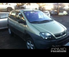 RENAULT SECNIC 4x4 2001