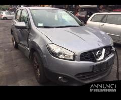 Nissan qashqai 2012