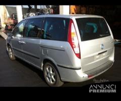 Fiat ulysse 2004