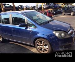 Opel zafira 2009