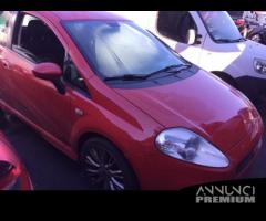 Fiat grande punto 2007 - 1