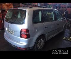 Volkswagen touran 2009 - 4