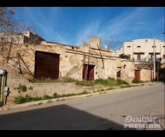 Castelvetrano casa ind. con magazzino