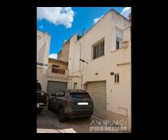 Castelvetrano casa indipendente con garage in cen