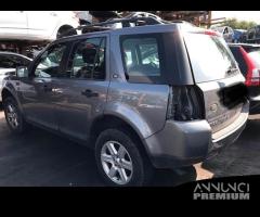 Land rover freelander 2011