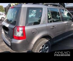 Land rover freelander 2011