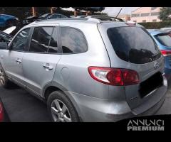 Hyundai santa fe 2010 - 3