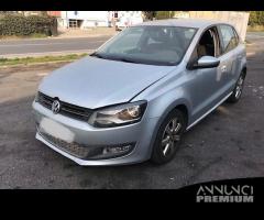 Volkswagen polo 2012 - 1