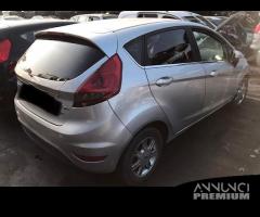 Ford fiesta 2010 - 3