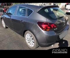 Opel astra j 2014