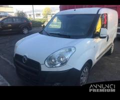 Fiat doblo' 2011 - 2