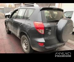 Toyota rav 4 2010