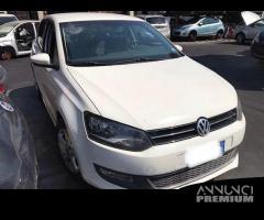 Volkswagen polo 2012 - 2