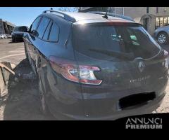 RENAULT MEGANE 2012 - 4