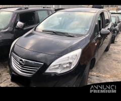 OPEL MERIVA 2014