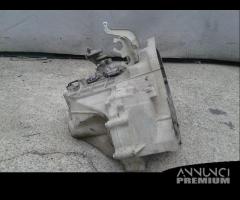 Cambio usato Yaris 2005-2013 1.0 - 2