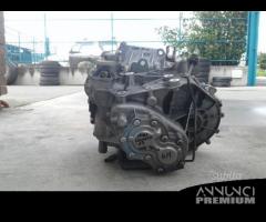 Cambio usato Mini Countryman 1.6 - 5