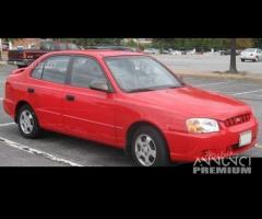 Hyundai Accent Restyling RICAMBI USATI - 1