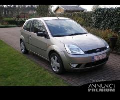 Ford Fiesta 2002-2005 RICAMBI USATI - 1