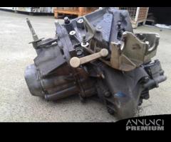 Cambio usato Peugeot 206 1.6 Hdi - 5