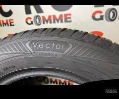 2 GOMME USATE 195/60R15 92 V GOODYEAR - 4 STG - 5