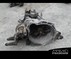 Cambio usato Ford Mondeo 2.0 Benz - 3