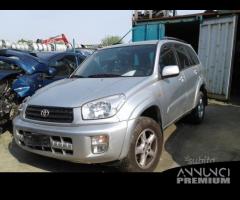 Toyota Rav4 seconda serie RICAMBI USATI - 1