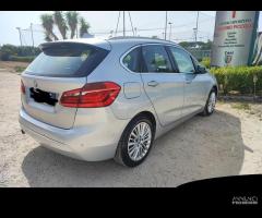 BMW 216d luxury - 4