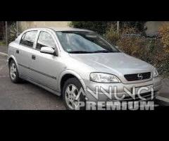 Opel Astra G RICAMBI USATI