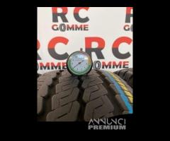 4 gomme usate 215 70 r15c 109r