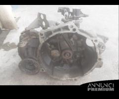 Cambio usato Volkswagen Passat 1.8 - 3