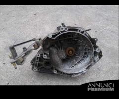 Cambio usato Opel Meriva 1.4 - 3