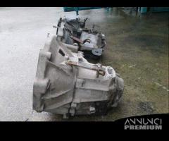 Cambio usato Fiat Uno Innocenti 1000 - 4