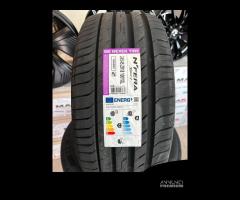 245 45 18 Gomme Estive 2023 Nexen Nuove 245 45R18