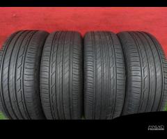 215 60 16 Gomme Estive 90% 2018 Bridgest 215 60R16