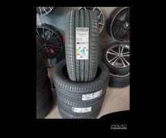 225 45 17 Gomme Estive 2021 Bridgestone 225 45R17