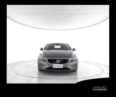 VOLVO V40 D2 Business