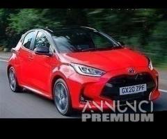 Toyota yaris 2021 per ricambi - 1