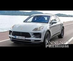 Porsche macan 2020\\21 per ricambi - 1